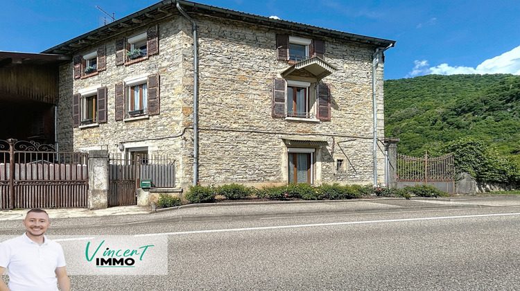 Ma-Cabane - Vente Maison Saint-Sorlin-en-Bugey, 117 m²
