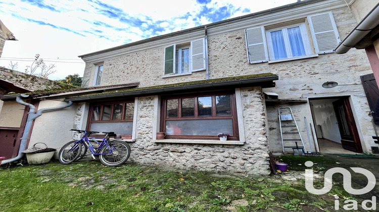 Ma-Cabane - Vente Maison Saint-Sulpice-de-Favières, 94 m²