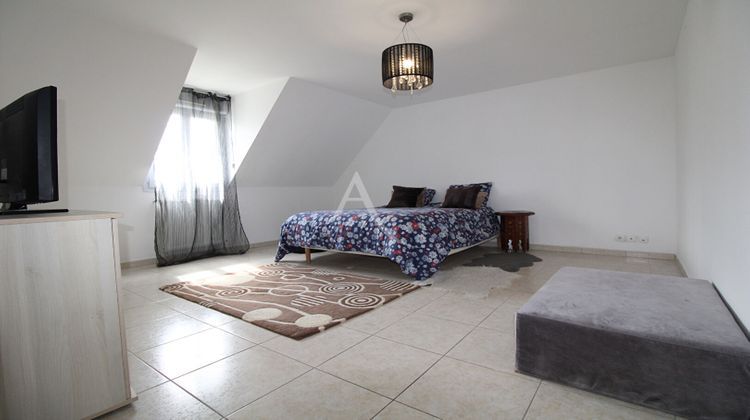 Ma-Cabane - Vente Maison SAINT-SULPICE-DE-POMMERAY, 209 m²