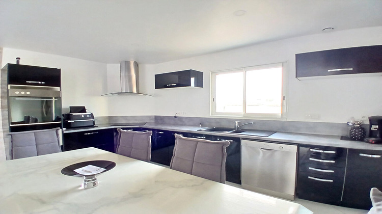 Ma-Cabane - Vente Maison SAINT-SULPICE-DE-ROYAN, 111 m²