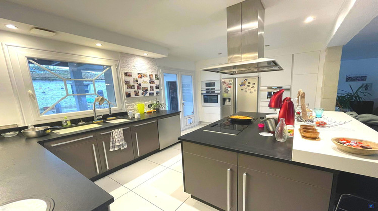 Ma-Cabane - Vente Maison Saint-Sulpice-de-Royan, 170 m²