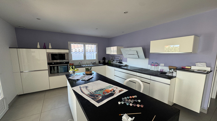 Ma-Cabane - Vente Maison SAINT-SULPICE-DE-ROYAN, 122 m²