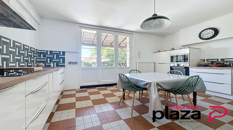 Ma-Cabane - Vente Maison SAINT-SULPICE-DE-ROYAN, 180 m²