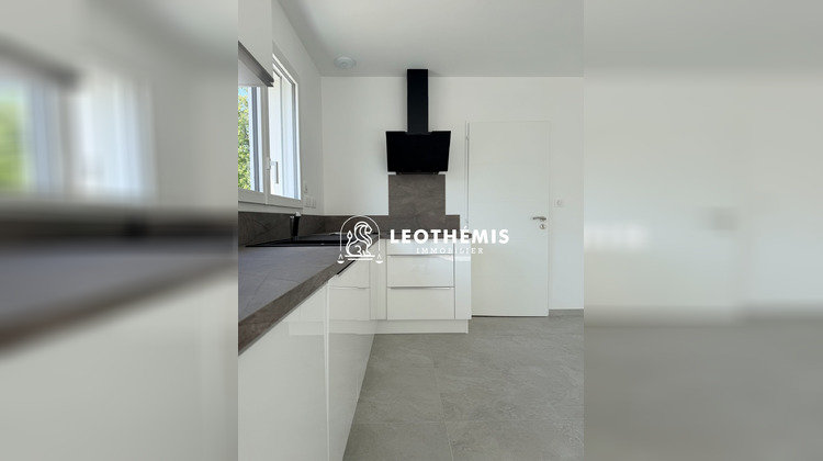 Ma-Cabane - Vente Maison Saint-Sulpice-de-Royan, 95 m²