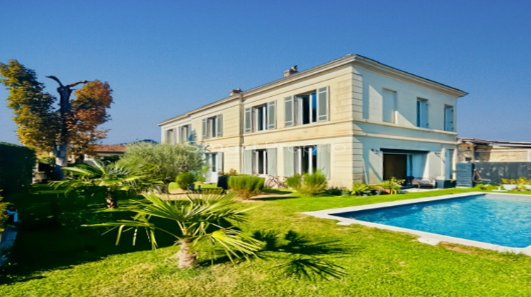 Ma-Cabane - Vente Maison Saint-Sulpice-et-Cameyrac, 210 m²