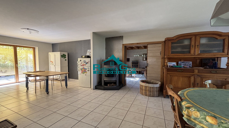 Ma-Cabane - Vente Maison SAINT-SULPICE-LA-FORET, 142 m²