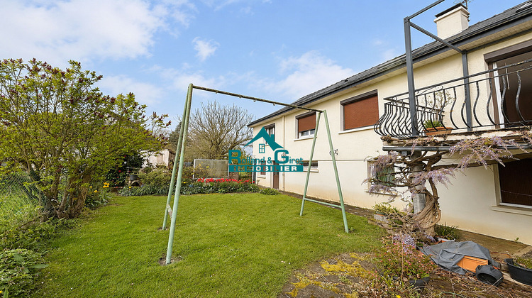 Ma-Cabane - Vente Maison SAINT-SULPICE-LA-FORET, 95 m²