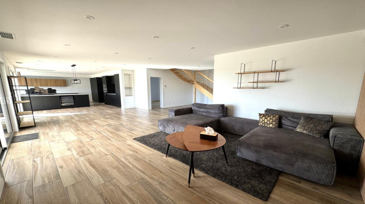 Ma-Cabane - Vente Maison Saint-Sulpice-la-Pointe, 159 m²