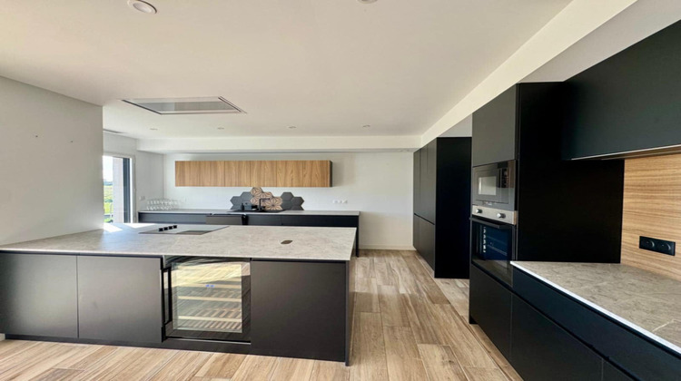 Ma-Cabane - Vente Maison Saint-Sulpice-la-Pointe, 159 m²