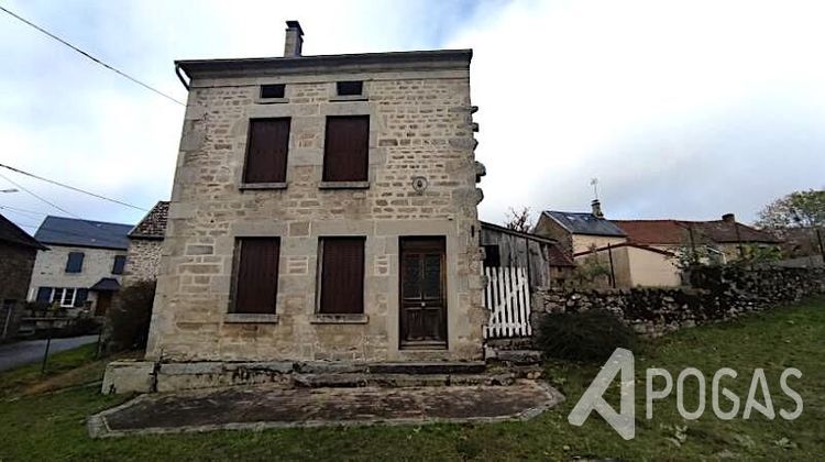 Ma-Cabane - Vente Maison SAINT-SULPICE-LES-CHAMPS, 136 m²