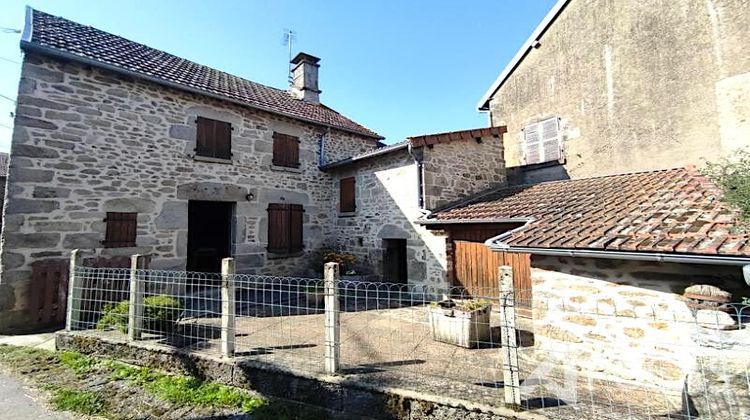 Ma-Cabane - Vente Maison SAINT-SULPICE-LES-CHAMPS, 90 m²