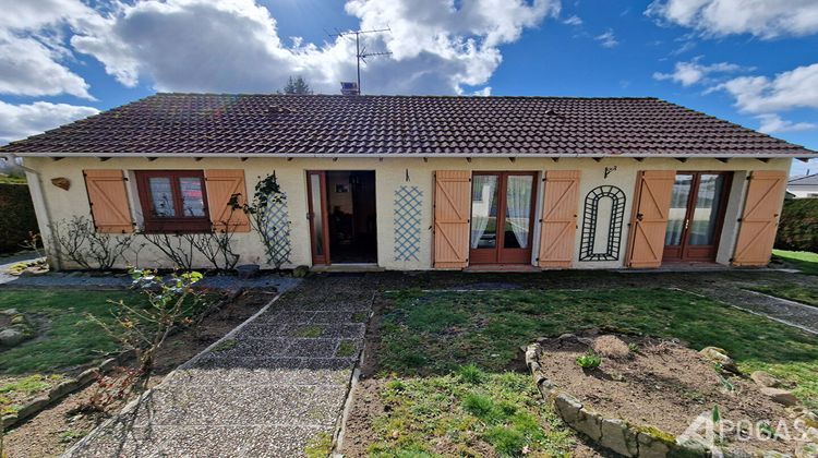 Ma-Cabane - Vente Maison SAINT-SULPICE-LES-CHAMPS, 79 m²