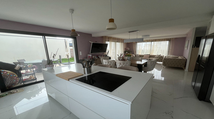 Ma-Cabane - Vente Maison SAINT-SYLVAIN-D'ANJOU, 143 m²