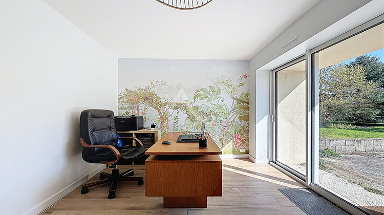 Ma-Cabane - Vente Maison SAINT-SYLVAIN-D'ANJOU, 224 m²