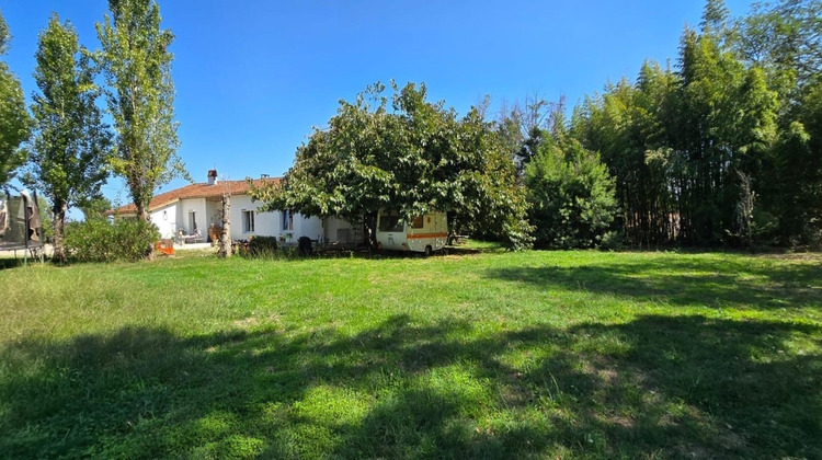 Ma-Cabane - Vente Maison Saint-Sylvestre-sur-Lot, 200 m²