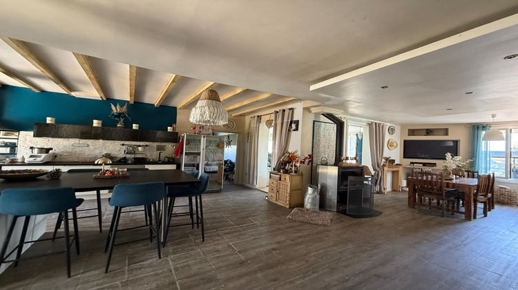 Ma-Cabane - Vente Maison Saint-Sylvestre-sur-Lot, 200 m²