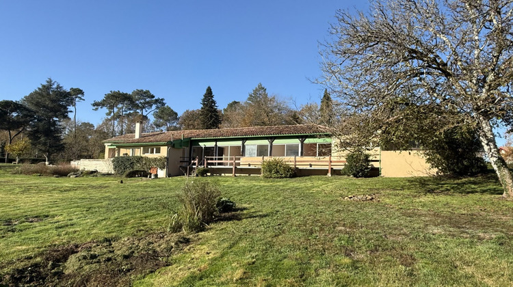 Ma-Cabane - Vente Maison Saint-Symphorien, 235 m²