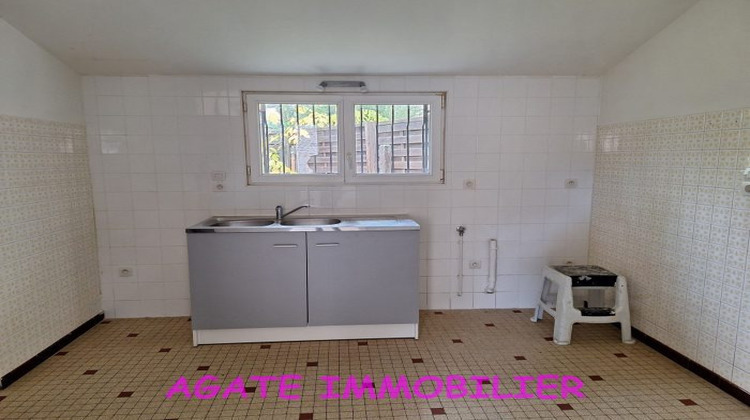 Ma-Cabane - Vente Maison SAINT SYMPHORIEN, 90 m²