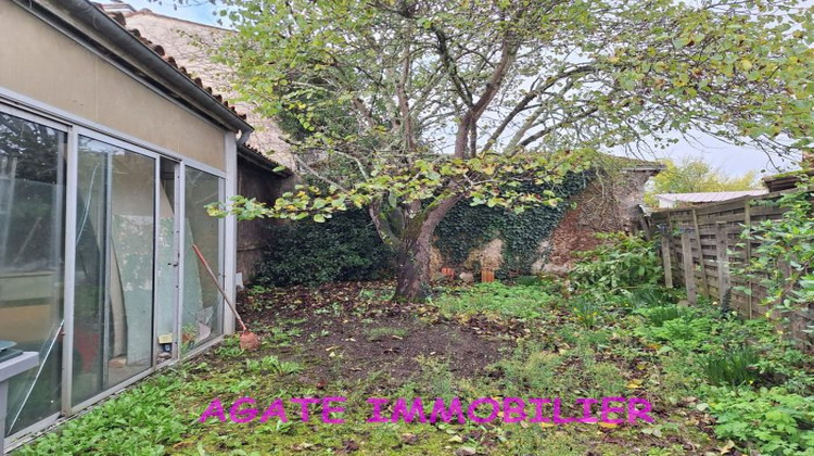 Ma-Cabane - Vente Maison SAINT SYMPHORIEN, 90 m²