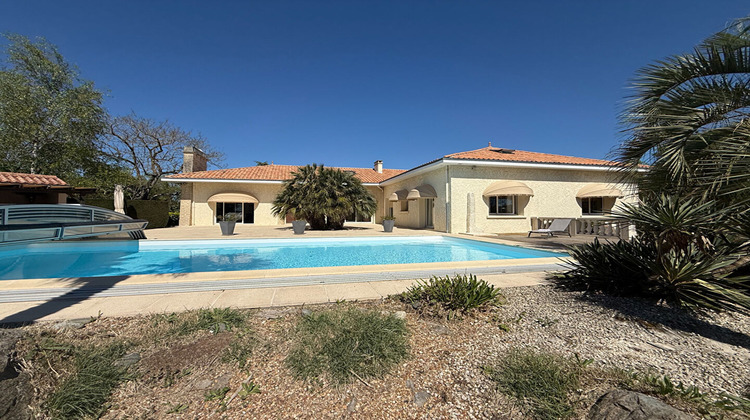 Ma-Cabane - Vente Maison SAINT-SYMPHORIEN, 353 m²