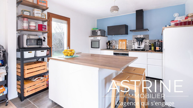 Ma-Cabane - Vente Maison SAINT-SYMPHORIEN-D'OZON, 111 m²