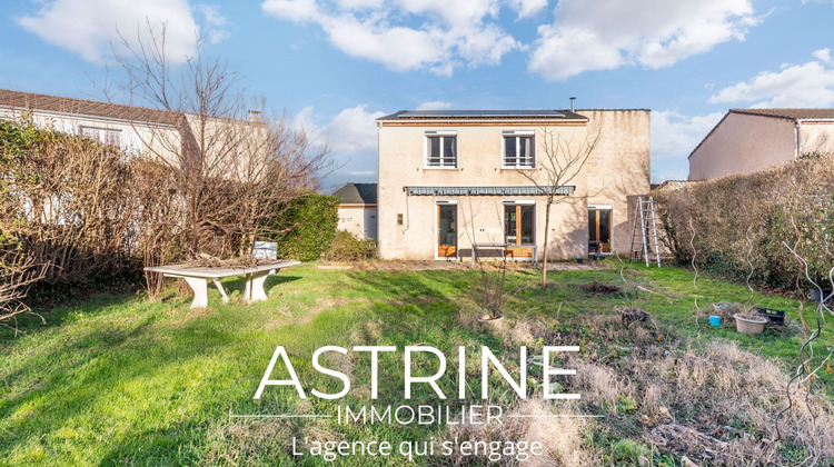 Ma-Cabane - Vente Maison SAINT-SYMPHORIEN-D'OZON, 111 m²