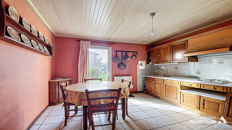 Ma-Cabane - Vente Maison SAINT-SYMPHORIEN-D'OZON, 99 m²
