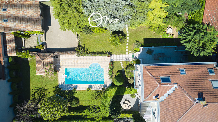 Ma-Cabane - Vente Maison SAINT-SYMPHORIEN-D'OZON, 313 m²