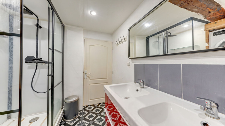 Ma-Cabane - Vente Maison SAINT-SYMPHORIEN-D'OZON, 90 m²