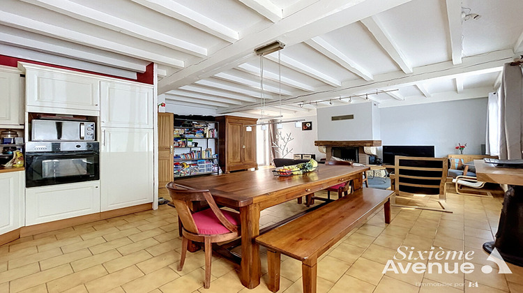 Ma-Cabane - Vente Maison SAINT-SYMPHORIEN-D'OZON, 140 m²