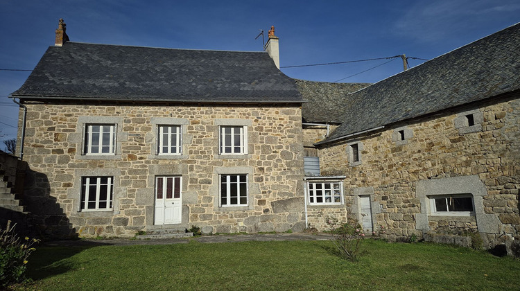 Ma-Cabane - Vente Maison SAINT-SYMPHORIEN-DE-THENIERES, 200 m²