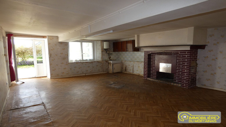 Ma-Cabane - Vente Maison SAINT SYMPHORIEN DES MONTS, 80 m²