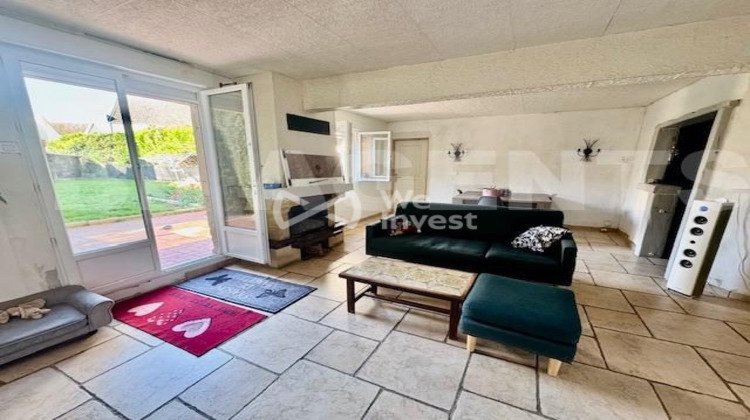 Ma-Cabane - Vente Maison Saint-Symphorien-le-Château, 140 m²