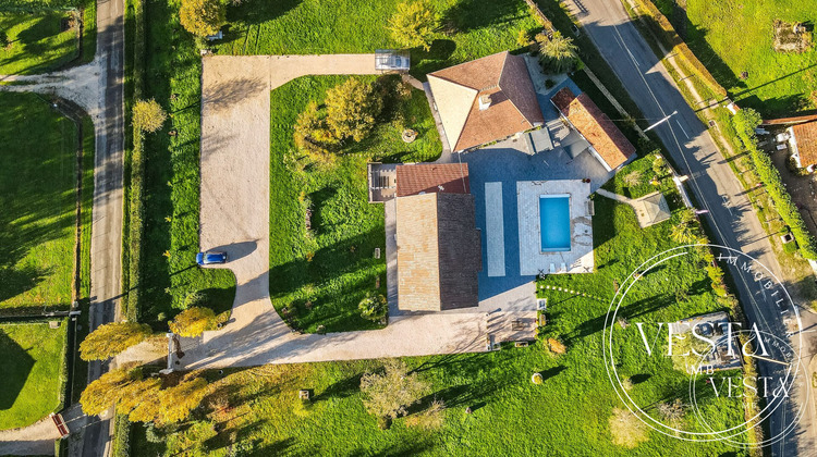 Ma-Cabane - Vente Maison Saint-Symphorien-sur-Saône, 390 m²