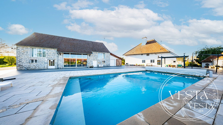 Ma-Cabane - Vente Maison Saint-Symphorien-sur-Saône, 390 m²