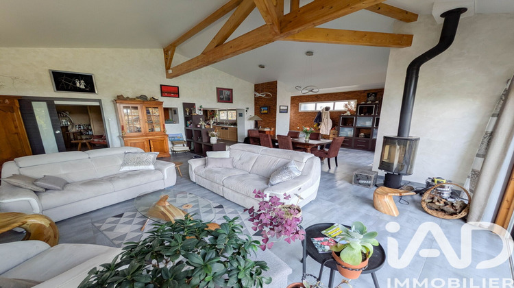 Ma-Cabane - Vente Maison Saint-Thibault-des-Vignes, 197 m²