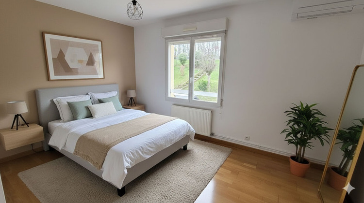 Ma-Cabane - Vente Maison SAINT-THIBAULT-DES-VIGNES, 134 m²