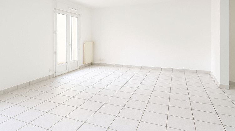 Ma-Cabane - Vente Maison SAINT-THIBAULT-DES-VIGNES, 110 m²