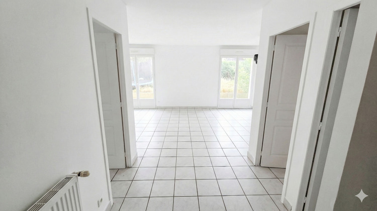 Ma-Cabane - Vente Maison SAINT-THIBAULT-DES-VIGNES, 104 m²