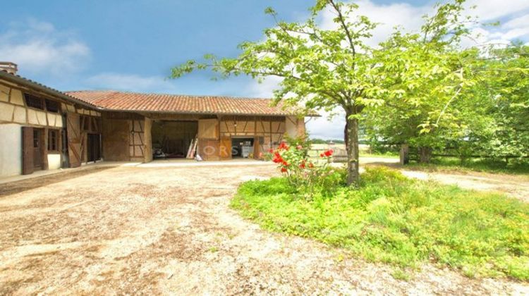 Ma-Cabane - Vente Maison Saint-Trivier-de-Courtes, 250 m²