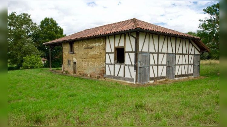 Ma-Cabane - Vente Maison Saint-Trivier-de-Courtes, 250 m²