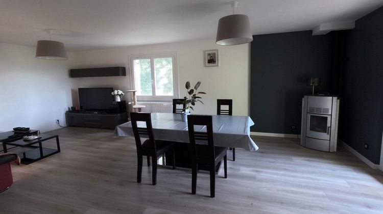 Ma-Cabane - Vente Maison SAINT TRIVIER DE COURTES, 124 m²