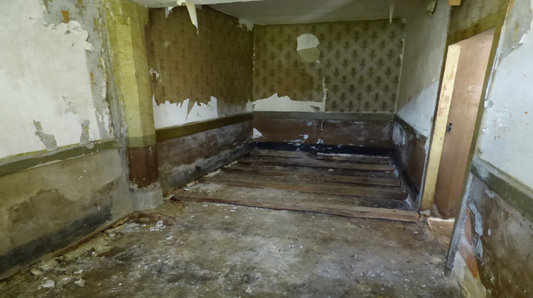 Ma-Cabane - Vente Maison SAINT-TRIVIER-DE-COURTES, 157 m²