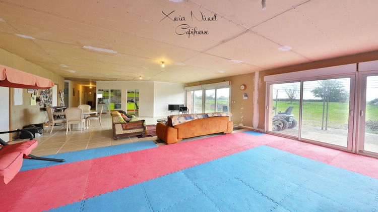 Ma-Cabane - Vente Maison SAINT TRIVIER DE COURTES, 281 m²