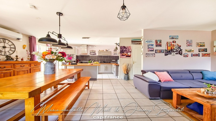 Ma-Cabane - Vente Maison SAINT TRIVIER DE COURTES, 69 m²