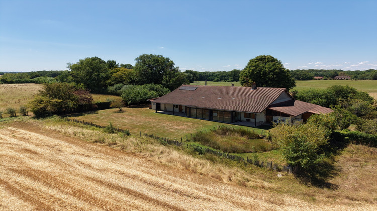 Ma-Cabane - Vente Maison SAINT TRIVIER DE COURTES, 163 m²