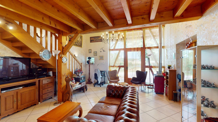 Ma-Cabane - Vente Maison Saint-Trivier-de-Courtes, 163 m²