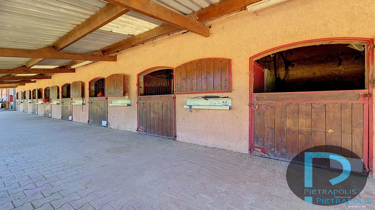 Ma-Cabane - Vente Maison Saint-Trivier-sur-Moignans, 250 m²