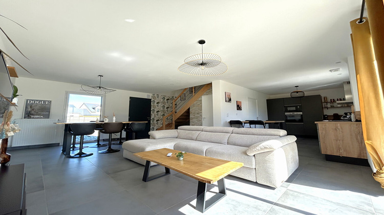 Ma-Cabane - Vente Maison SAINT-UNIAC, 76 m²