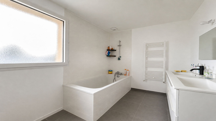 Ma-Cabane - Vente Maison SAINT-UNIAC, 96 m²
